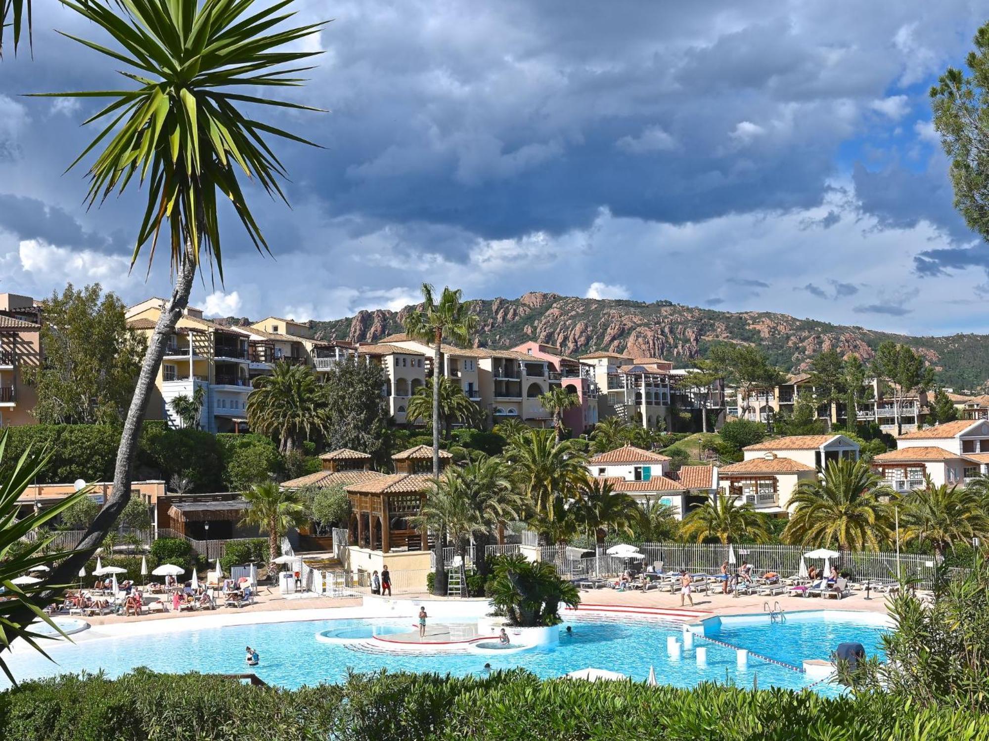 Apartment Village Cap Esterel - Le Village-81 By Interhome Saint-Raphaël Zewnętrze zdjęcie
