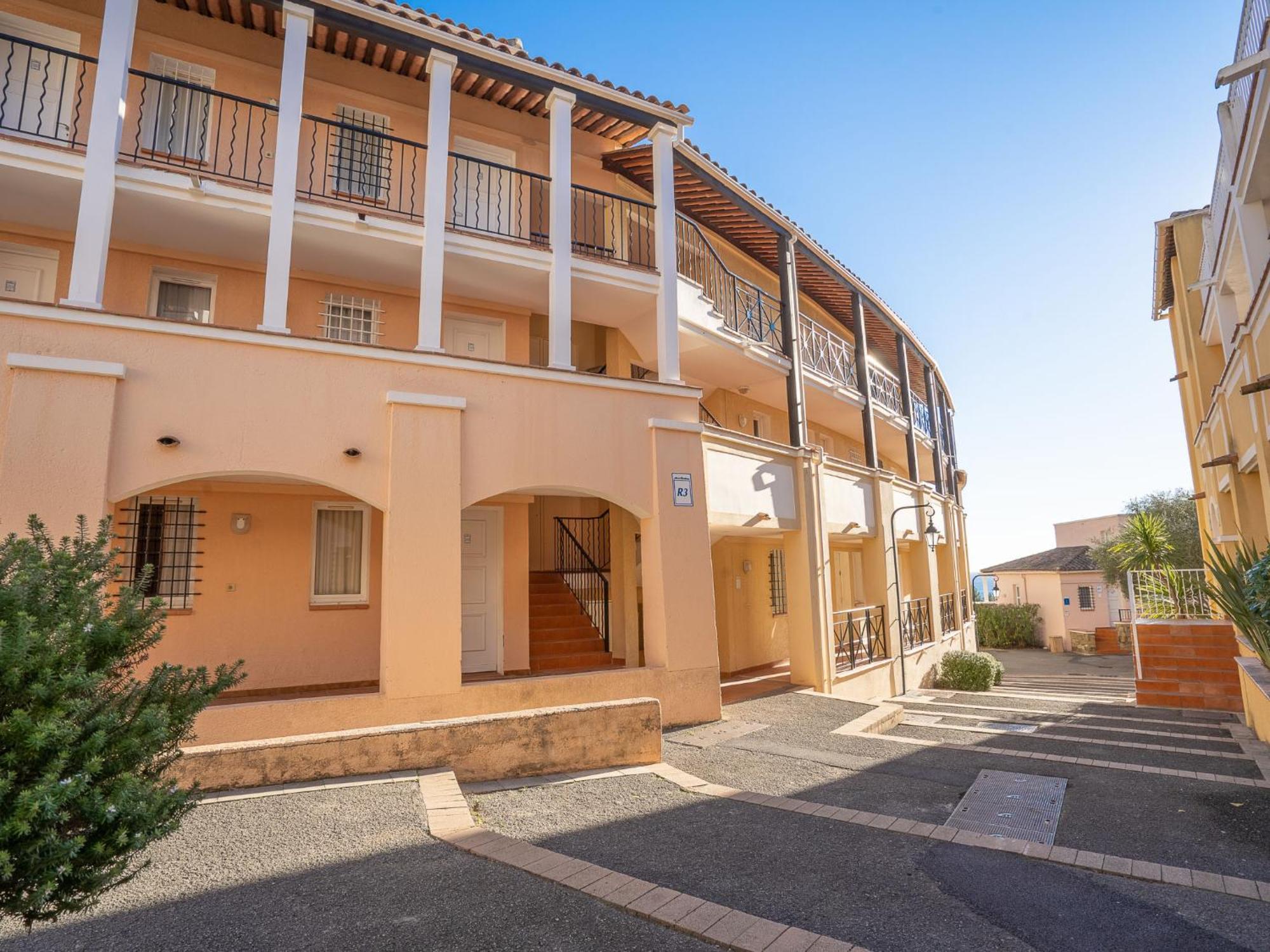 Apartment Village Cap Esterel - Le Village-81 By Interhome Saint-Raphaël Zewnętrze zdjęcie
